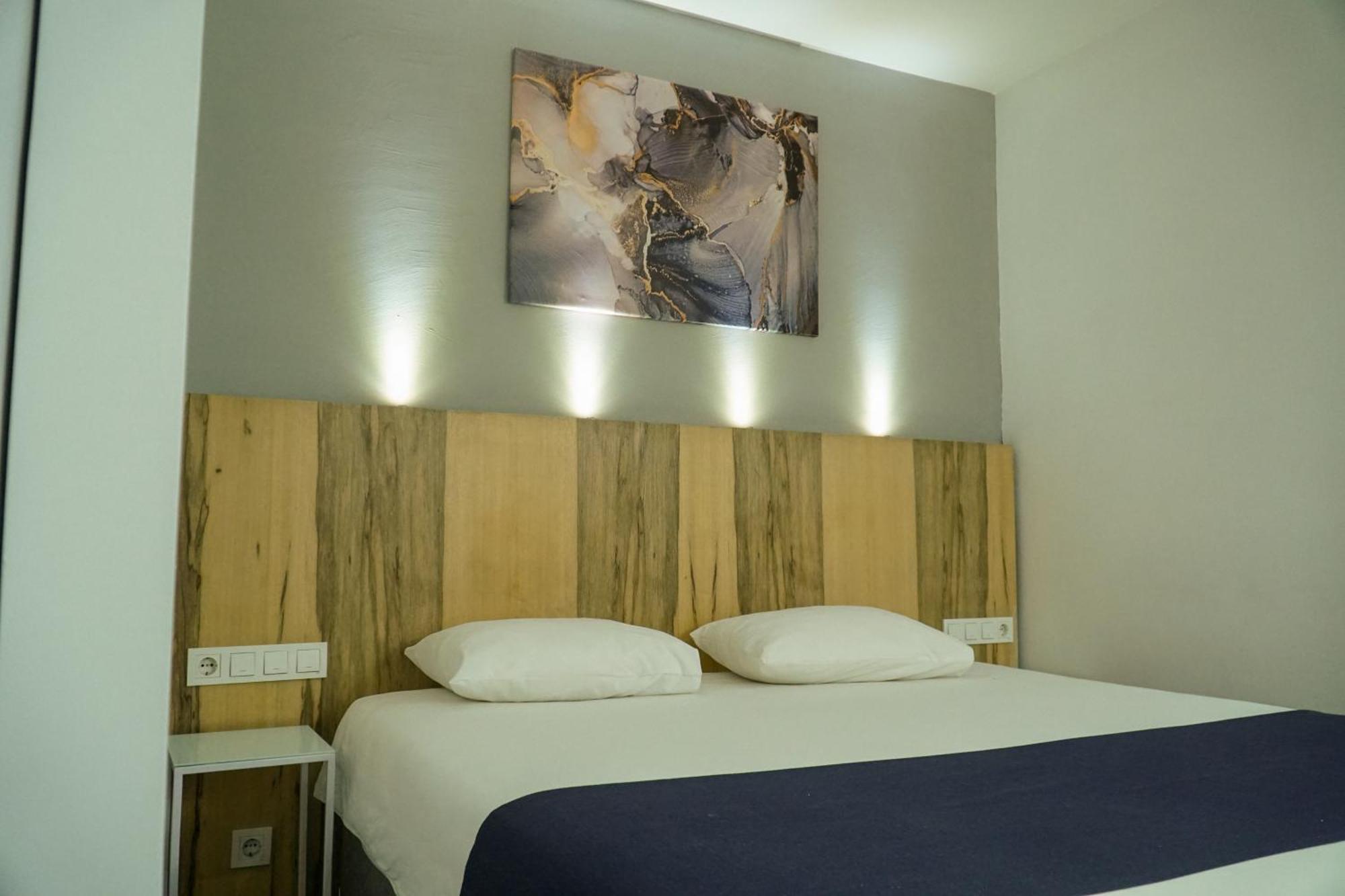 En Otel Karaca Eskişehir Eksteriør bilde